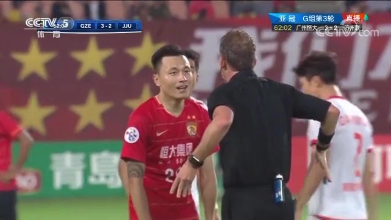 有一说一！郜林这脚停球什么水平？（郜林停球十米远吗）