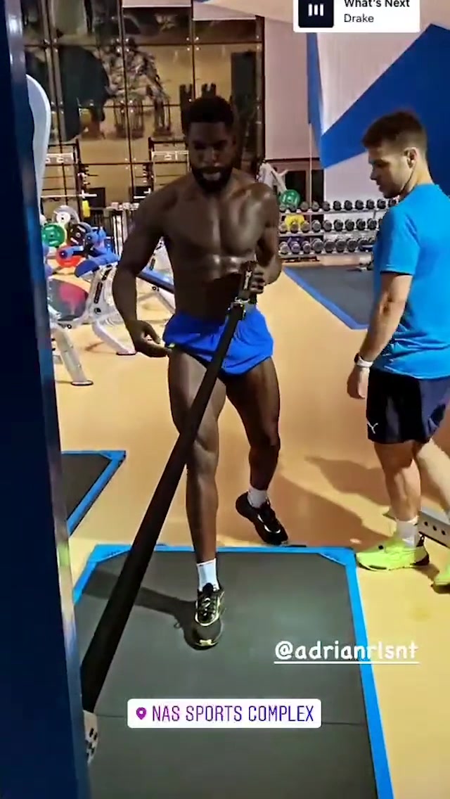 肌肉亮眼！乌姆蒂蒂假期加练（乌姆蒂蒂到底什么水平）