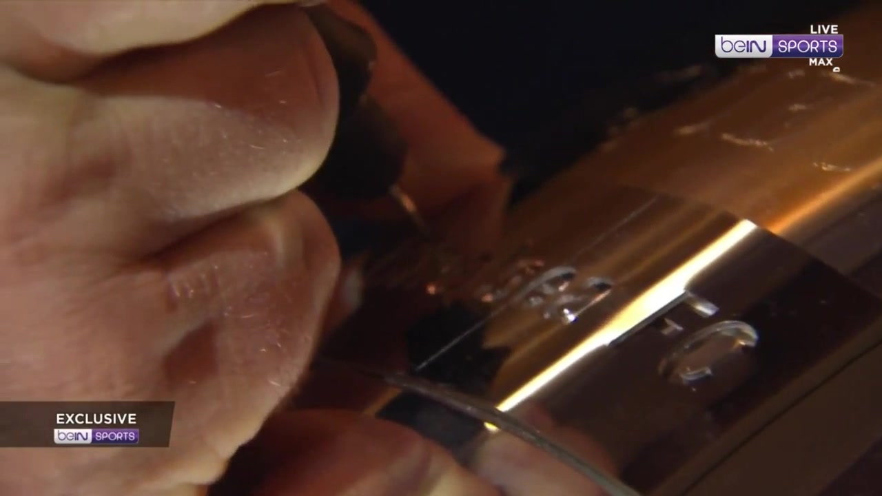 登顶欧洲！大耳朵杯刻上切尔西队名（欧冠大耳朵杯要归还?）