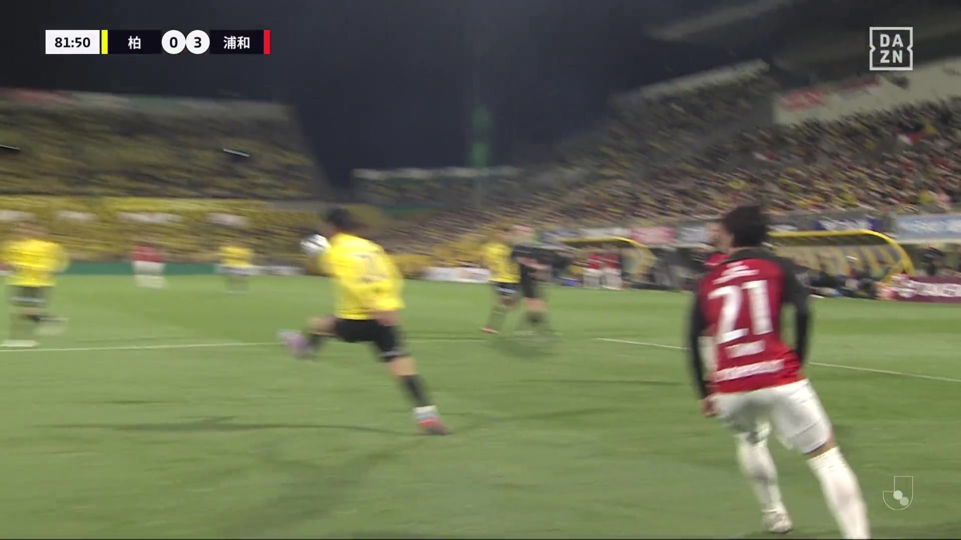 (cba李柏润哪里人)李柏润发不出球扔给裁判 裁判回球砸篮架进场内 宁波被吹5秒违例