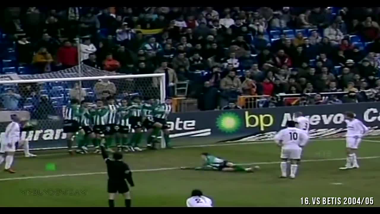 144km/h！卡洛斯生涯最血腥的一次射门（卡洛斯射门集锦）