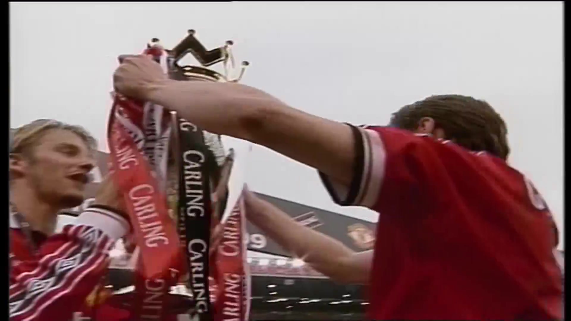 贝氏弧线，足球初恋（贝氏弧线球教学视频）