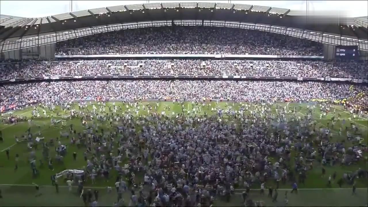 最神奇的英超冠军！属于阿奎罗和曼城的9320奇迹（9798英超冠军）