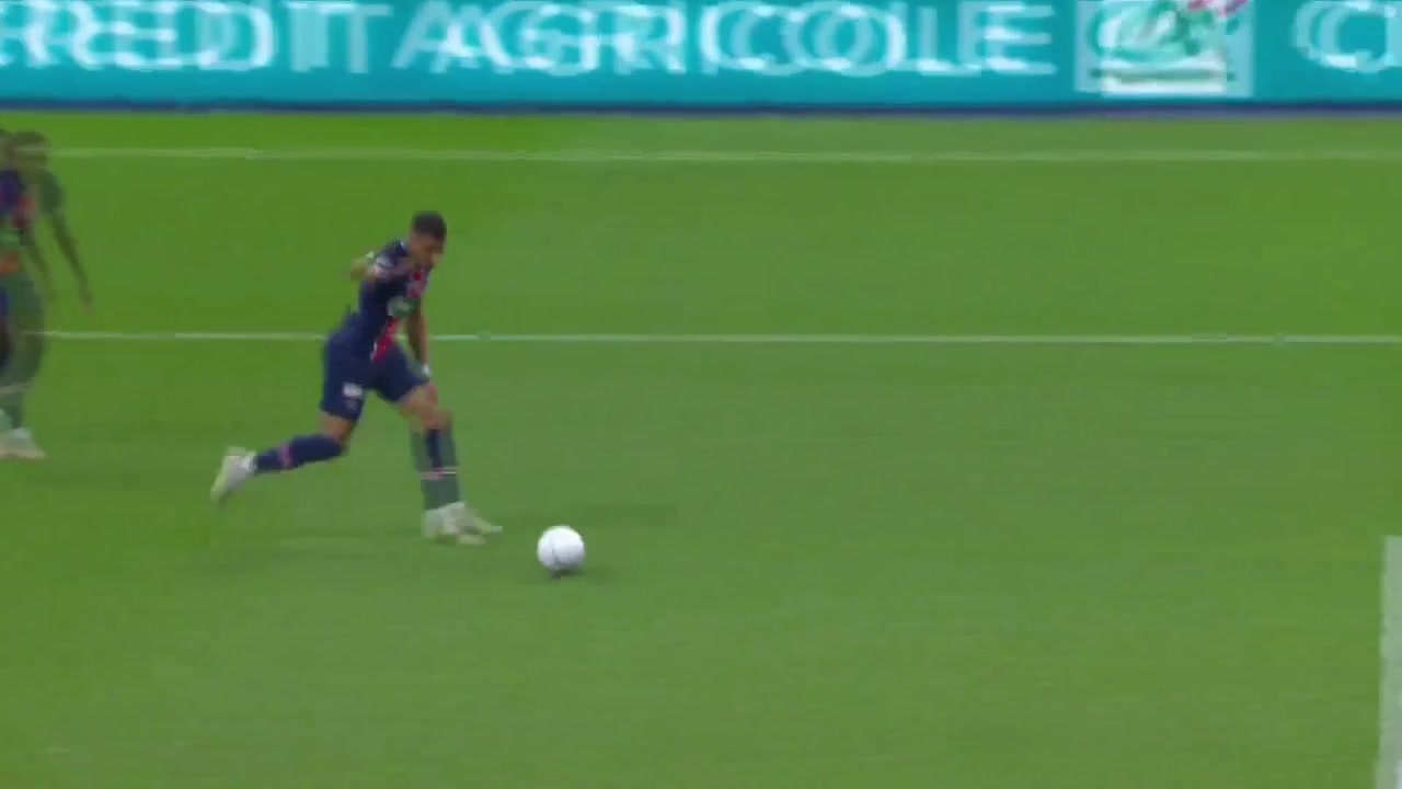 起速太快防不住！天使助攻姆巴佩搓射助队夺冠（ts姆巴佩）