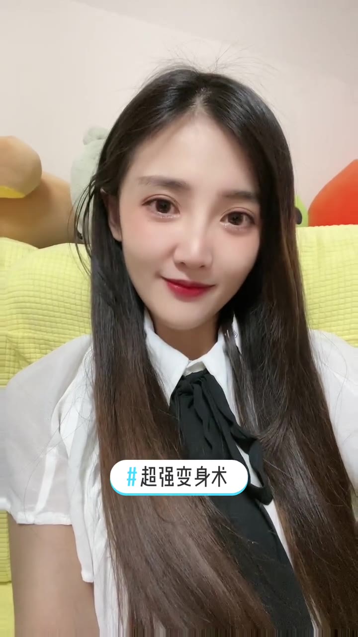 超强变身术！美女小姐姐变身C罗（美女变成球）