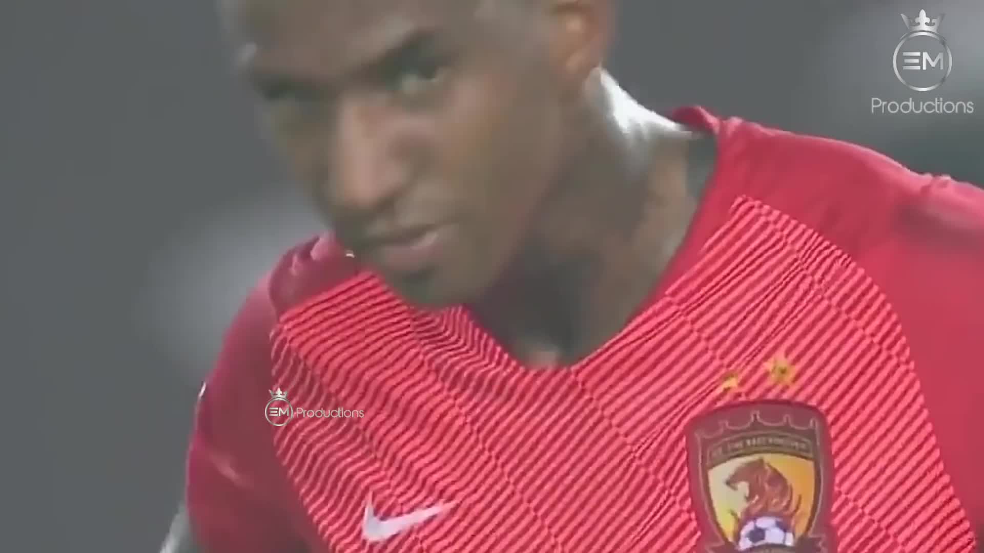 无敌远射！塔利斯卡广州队高光表现（塔利斯卡告别广州队）