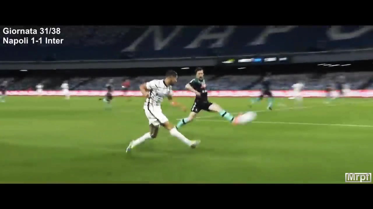 国米是冠军！蓝黑军团赛季高光表现时刻（蓝黑军团国际米兰）