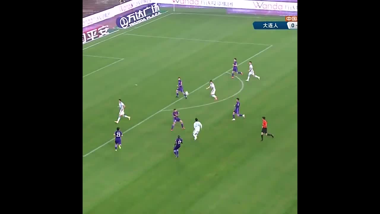 中超球员这脚射门什么水平？（中超球员这脚射门什么水平啊）