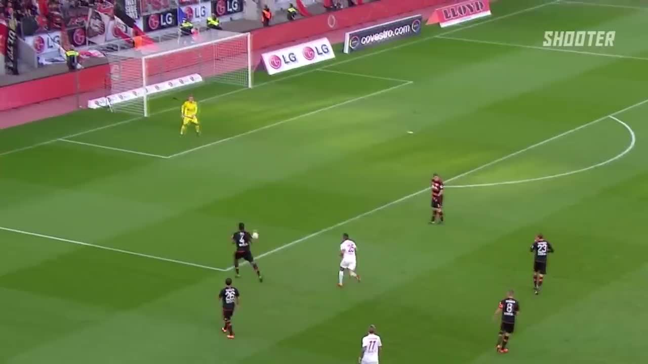 门将应该都想删除掉的时刻，不可思议的失误（门将gomes）