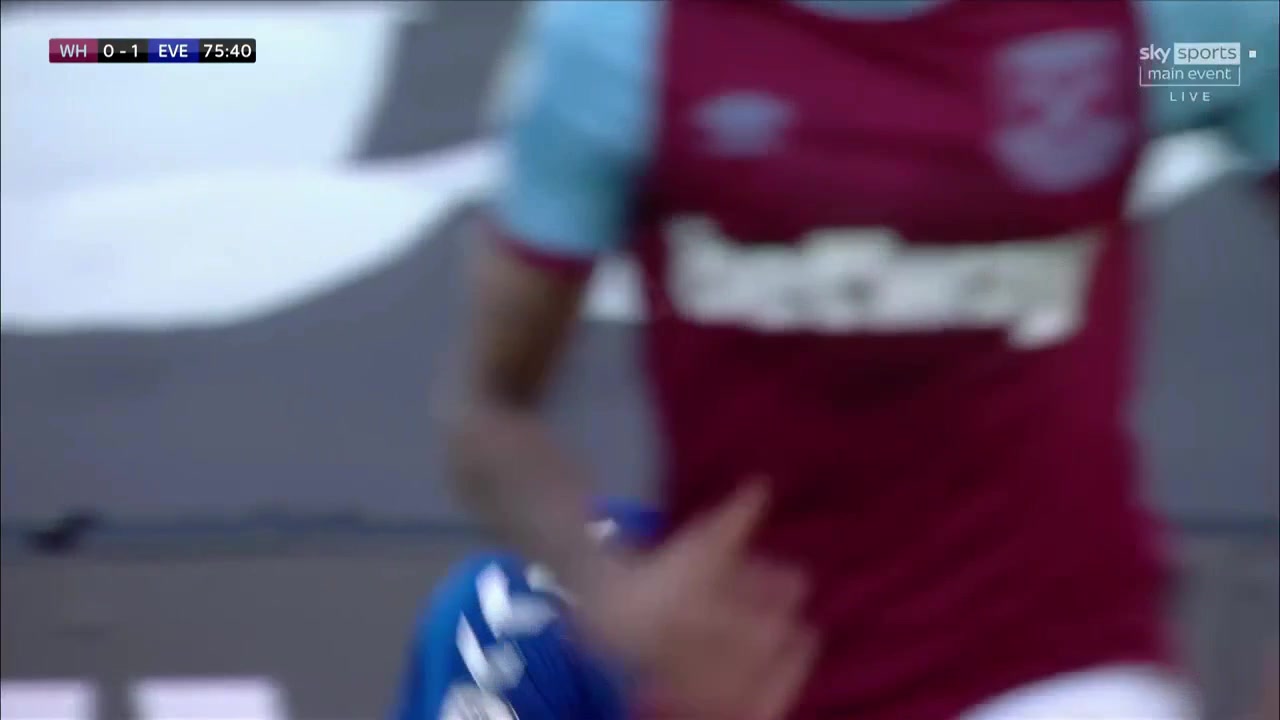 你的林皇极限回防！林加德狂奔90米破坏对方单刀（林加德太强了）