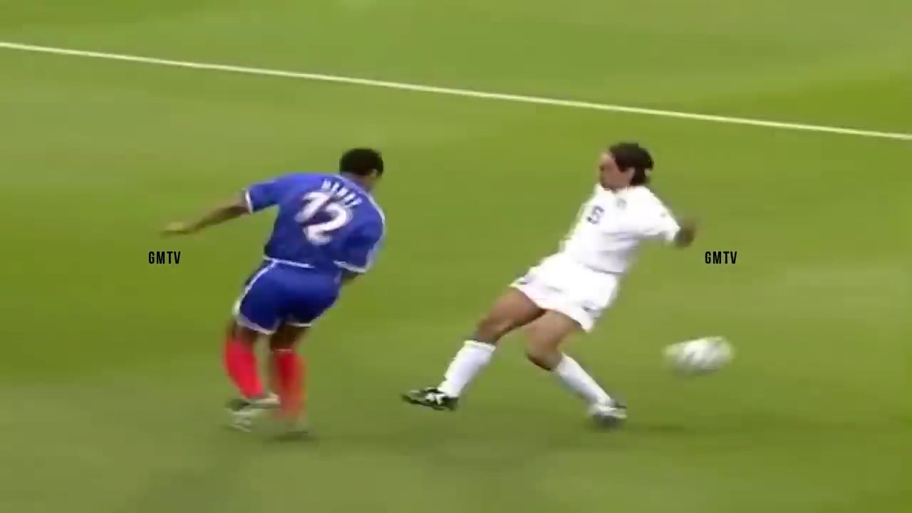 2000欧洲杯亨利单挑内斯塔和卡纳瓦罗