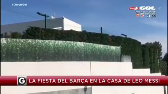 巴萨球员在梅西家聚餐唱夺冠歌曲（巴萨球员在梅西家聚餐唱夺冠歌曲叫什么）