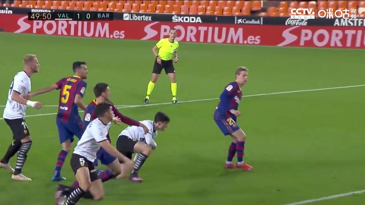 【全场集锦】西甲-梅西双响+任意球世界波 巴萨3-2逆转瓦伦（西甲-梅西两记世界波+助攻 巴萨4-1仅）