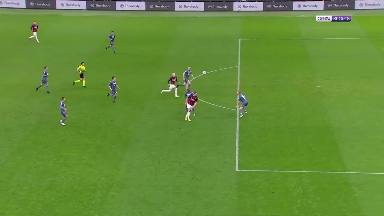 震怒！伊布挑球+蝎子摆尾送妙传 可惜队友浪费了（伊布蝎子摆尾助攻）