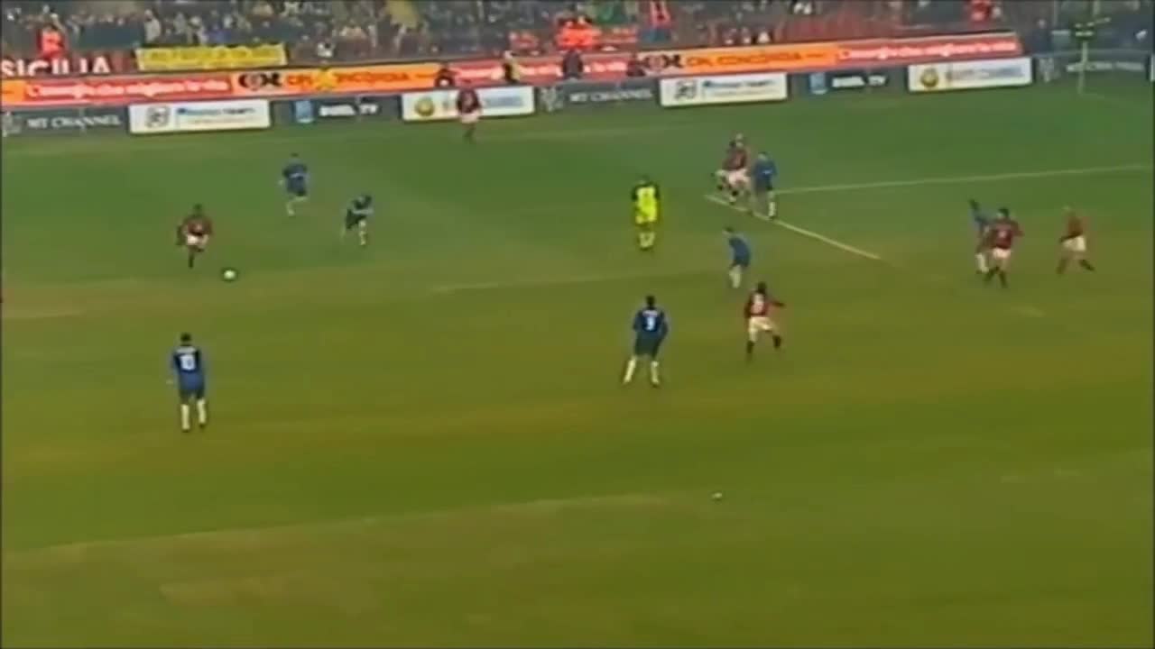 西多夫：屁股一扭，天下我有