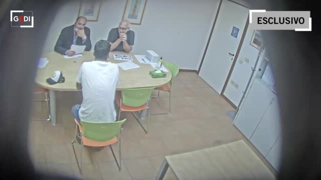 涉嫌舞弊！苏亚雷斯意语考试视频泄露（苏亚雷斯 考试）