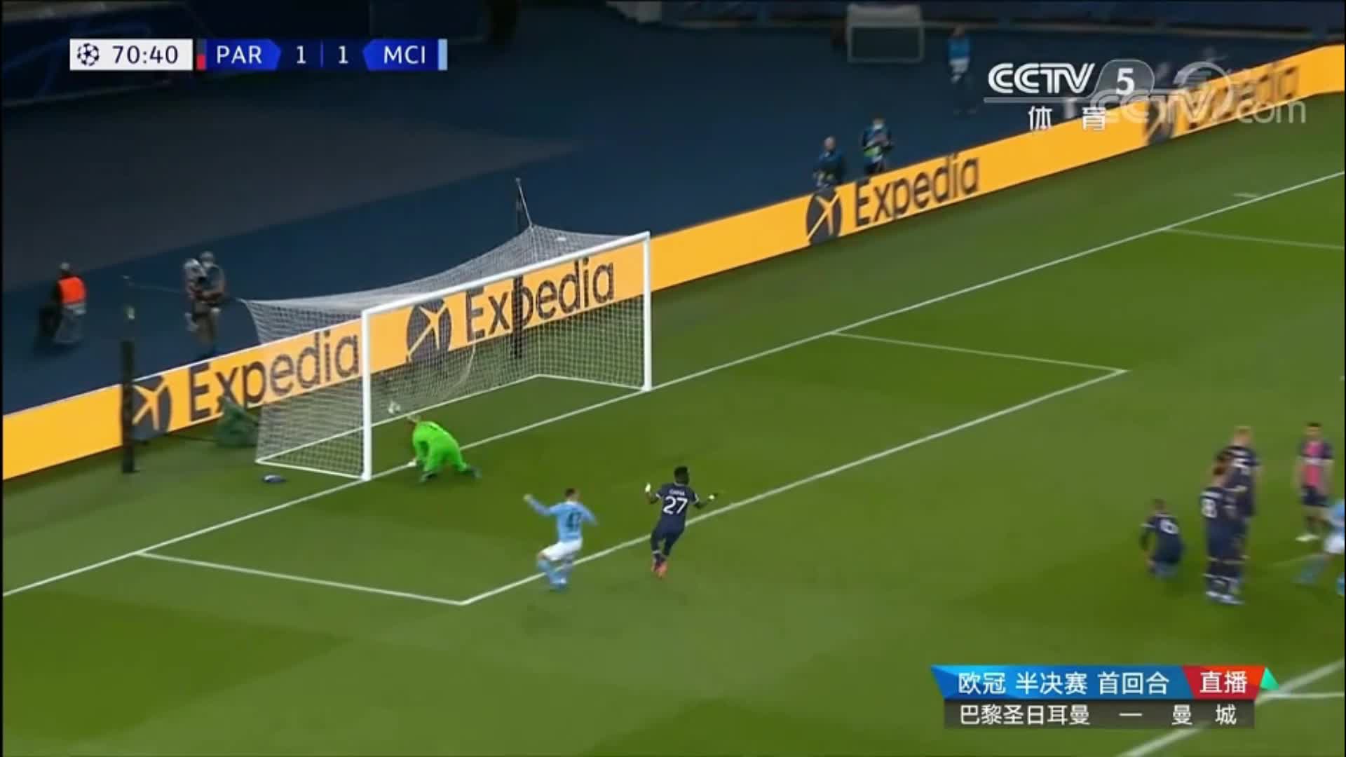 巴黎人墙形同虚设！马赫雷斯任意球直接破门