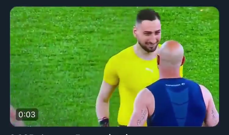 这真的是队长？多纳鲁马赛后与拉齐奥门将雷纳说笑引球迷不满（多纳鲁马对拉齐奥点球）