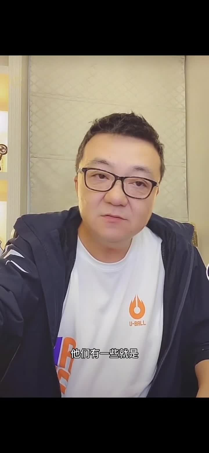 被宠坏了？董路评价韦世豪（董路说韦世豪）