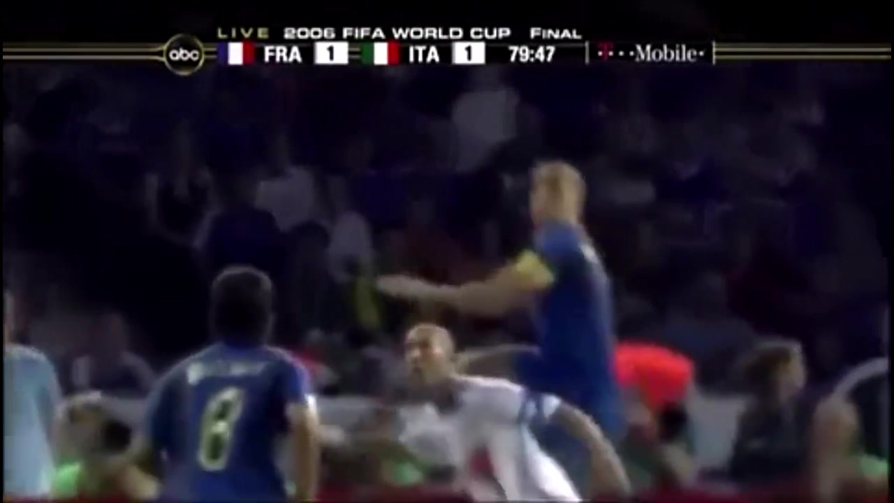 后卫教科书！33岁的卡纳瓦罗世界杯锁死齐达内+亨利（卡纳瓦罗和齐达内）