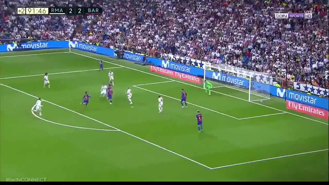 4年前的今天-梅西读秒绝杀皇马高举球衣（梅西86分钟绝杀皇马晒球衣）