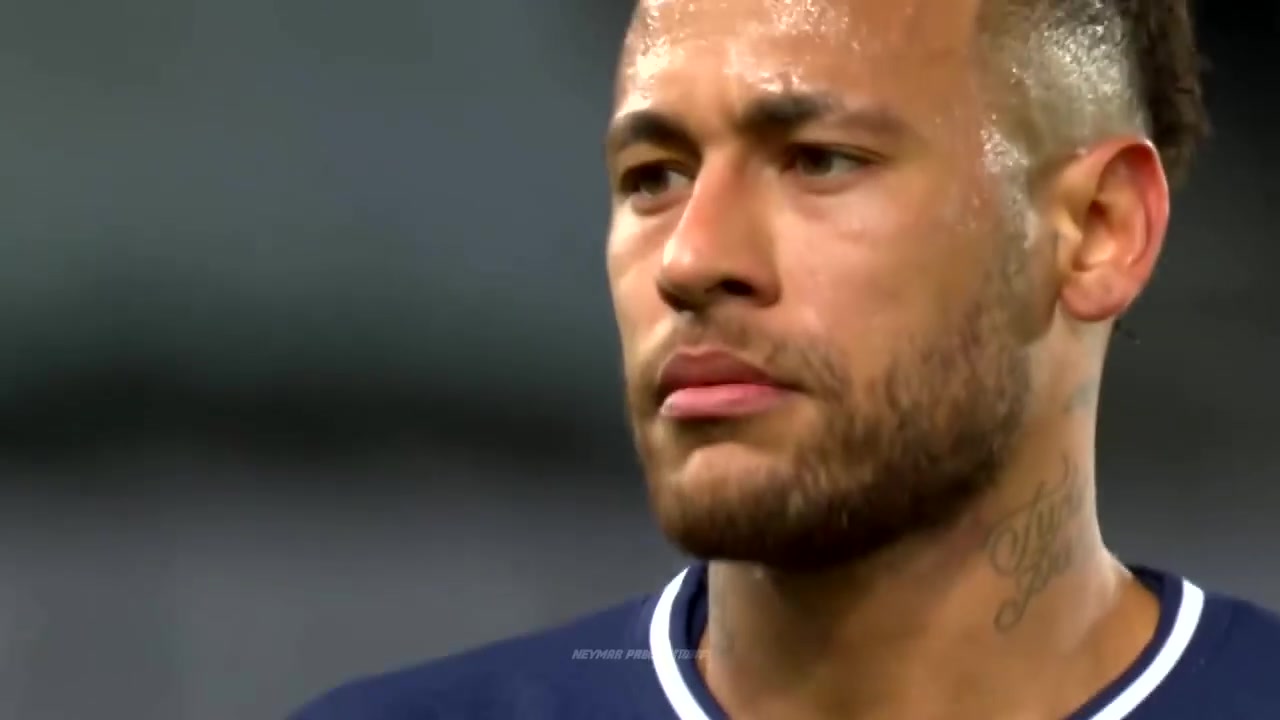 超级巨星！内马尔vs拜仁个人集锦（内马尔对拜仁）