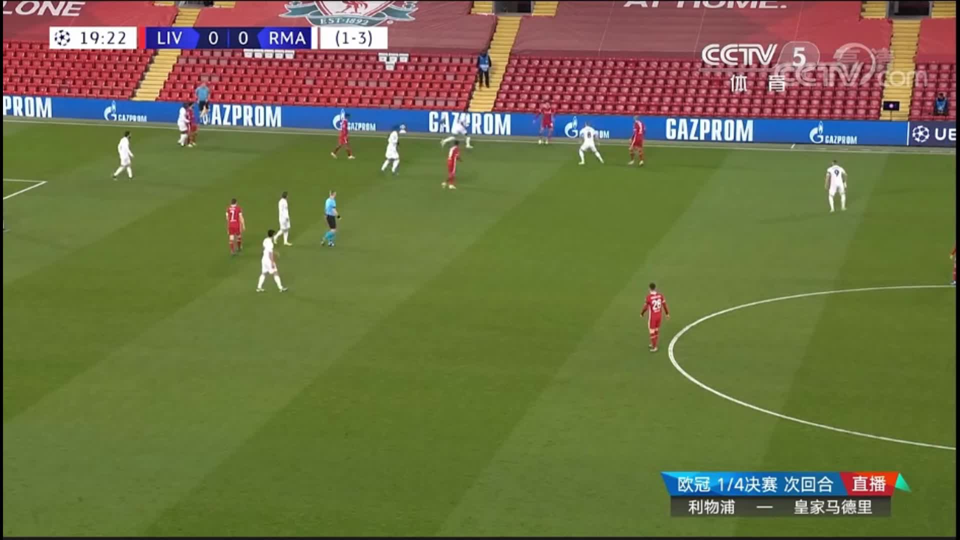 状态火热！本泽马抢断一条龙射门击中门框（本泽马到底有多强）