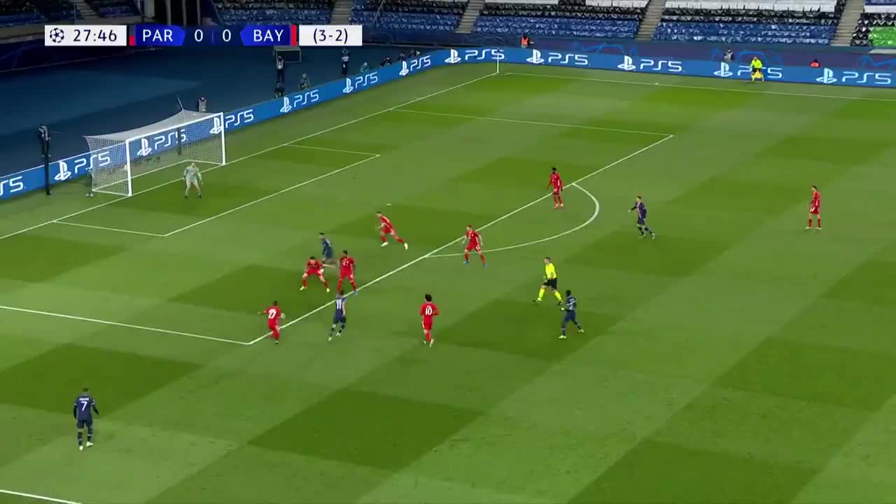 内马尔在禁区内拉倒卢卡斯后索要点球（内马尔在禁区内拉倒卢卡斯后索要点球了吗）