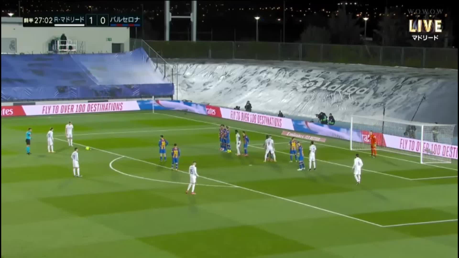 魔笛兴奋得起飞！克罗斯任意球直接破门（魔笛和克罗斯谁更强）