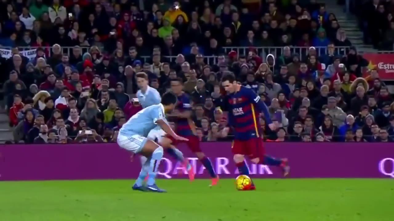 超级精准！梅西大师级的挑传过顶传球（梅西的传球水平）