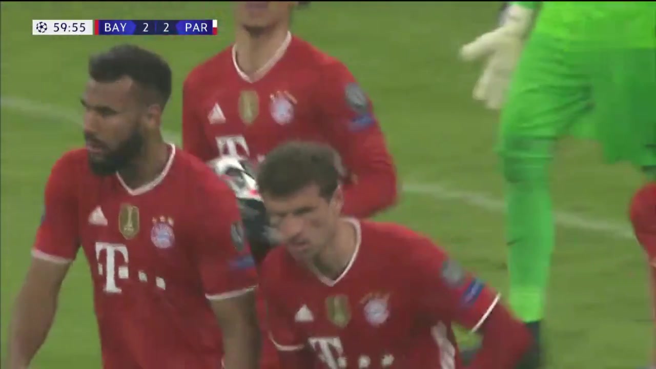 基米希任意球助攻 穆勒头球破门拜仁扳平（基米希在拜仁踢什么位置）