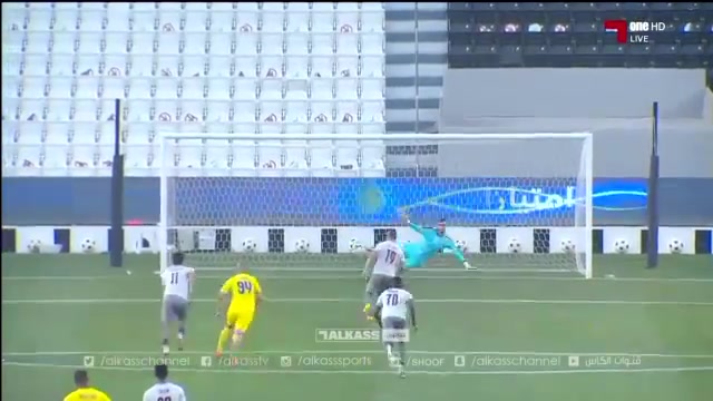 掏耳勺也是勺！卡索拉低空勺子的骚闪了解说的腰（卡索拉什么位置）