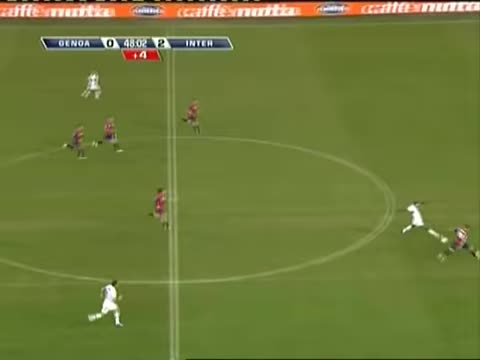 门将都傻眼了！斯坦科维奇这脚50米凌空吊射什么水平？（斯坦科维奇执教）