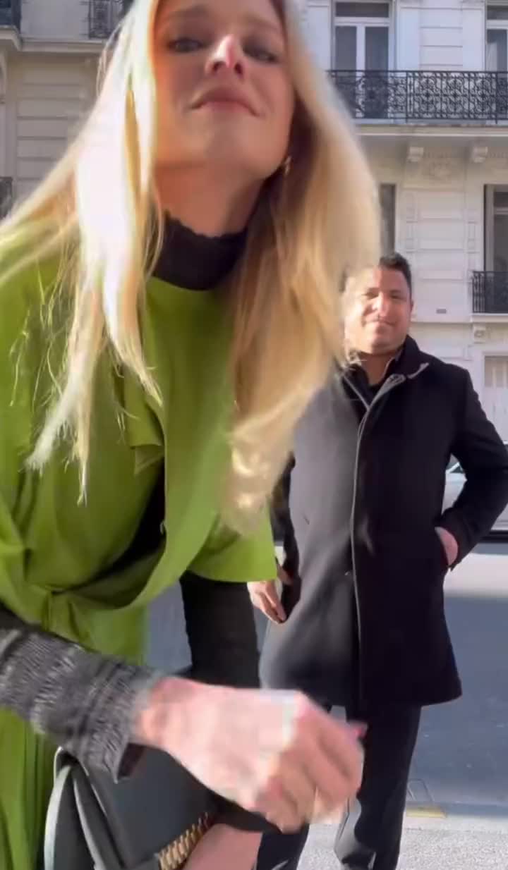 （2018鹈鹕）杨毅：鹈鹕开赛已经两连胜，在比赛中展现出来的实力令人期待