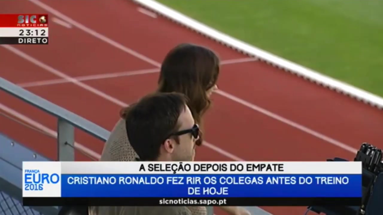 看馋了！这样的美女C罗也扛不住（c罗美女球迷）