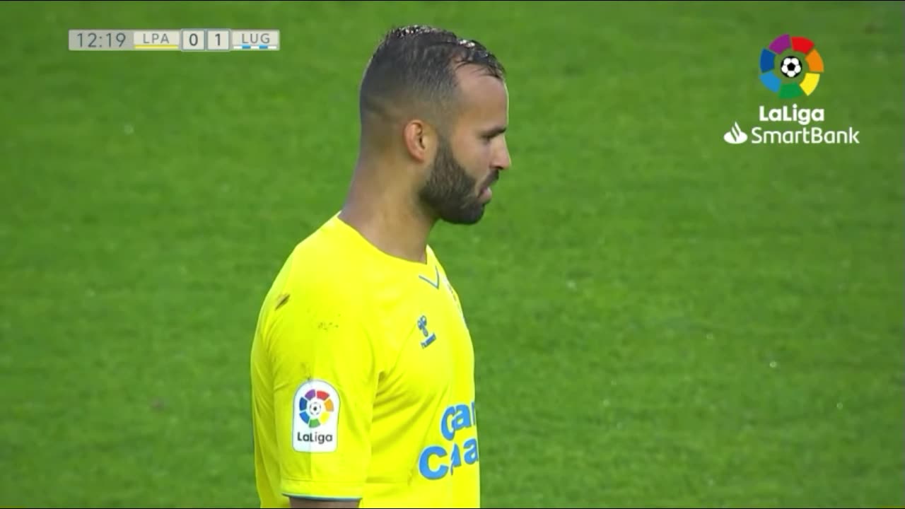 西乙点射建功！赫塞时隔5个月再破门（赫塞足球）