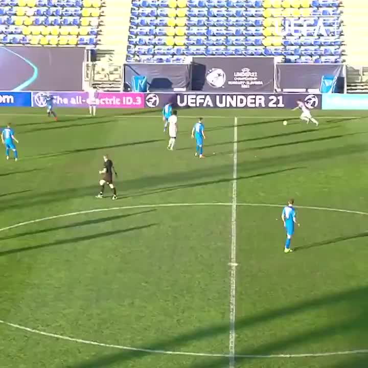 法国队队长+10号中场，我愿称之为：齐祖！（法国队队长是几号）