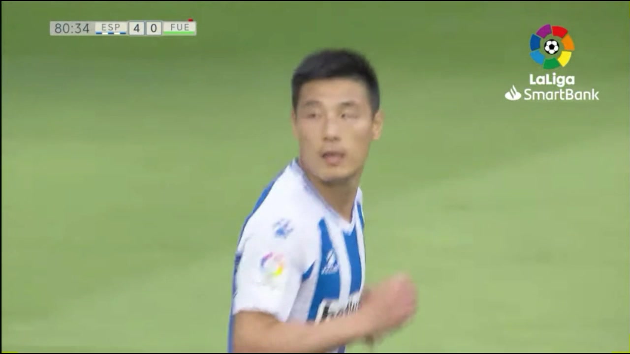 高速前插！武磊停球不佳错失单刀机会（武磊停球视频）