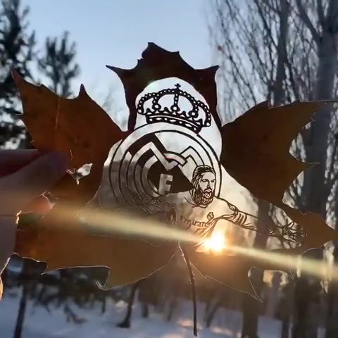 自制周边！有才的皇马球迷（皇马球迷版球衣）