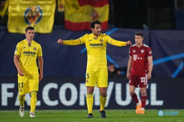 （帕雷霍集锦）帕雷霍谈巴萨传闻：没接到哈维电话 想在黄潜效力很长时间