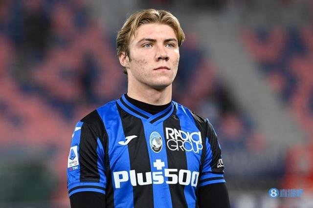 （拜仁慕尼黑对霍芬海姆首发）记者：拜仁慕尼黑无意引入霍伊伦德