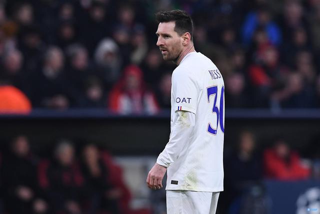 (罗梅罗转会巴萨)罗梅罗:巴萨和重要赞助商合作,以资助俱乐部签回梅西