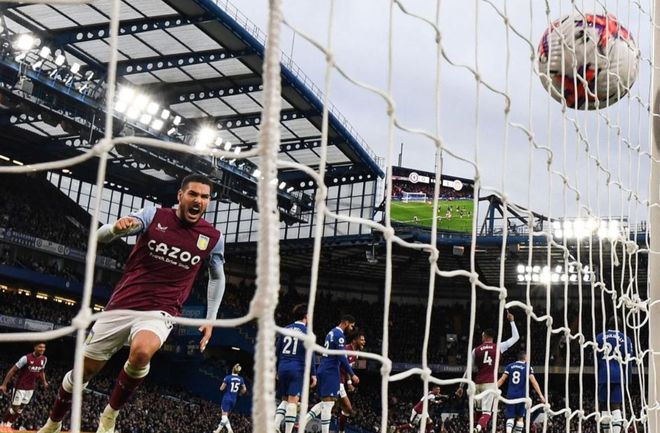 （欧冠saicheng）0-2，欧冠冠军队塞翁失马，双线狂飙迎新契机，曼城皇马嗅到不安