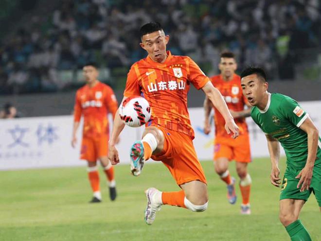 童磊站稳首发?中超不同于有礼杯!大连人国脚归队 赵明剑去河北
