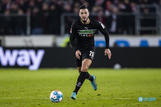 （多特战胜拜仁）记者：多特已经敲定门兴边卫本塞拜尼，球员今夏免签加盟