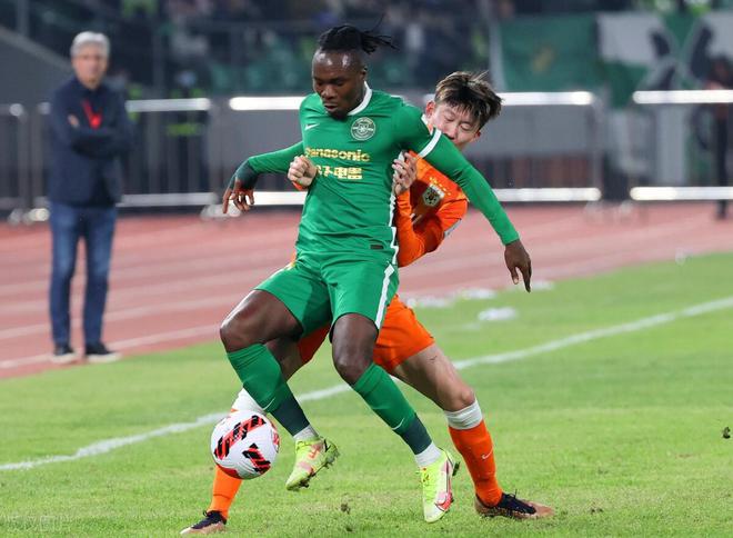 扫地出门！武汉三镇官宣：极限9换3，清洗9人，多名3连冠功臣离队