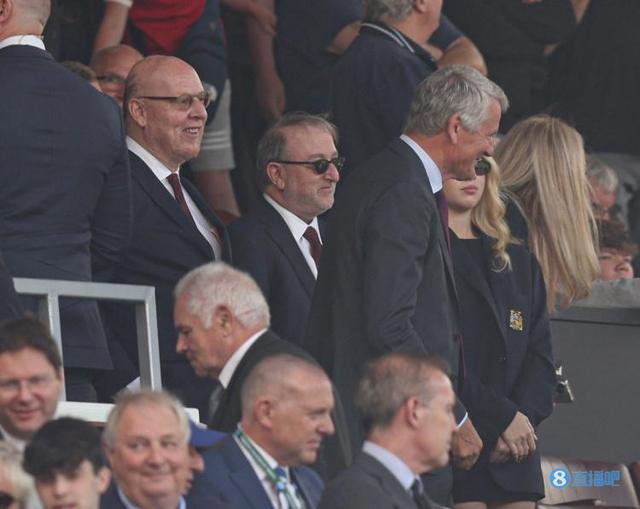 （格雷诺耶原型）借来的不心疼？镜报：若格雷泽留下，将利用3亿镑信贷进行豪购