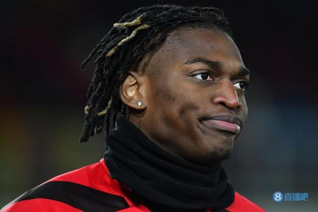 （米兰莱奥 转会费）都体：米兰将与莱奥续约2-3年，年薪750万欧