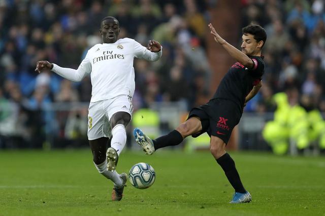 （吕迪格 皇马）记者：吕迪格和马里亚诺参加球队合练，门迪因伤缺席