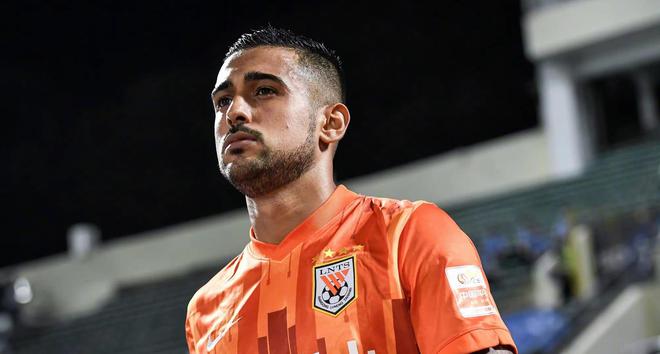 (泰山队 外援)第7外援到队,泰山队外租小德,克雷桑缺席争首冠小郭踢3场主力